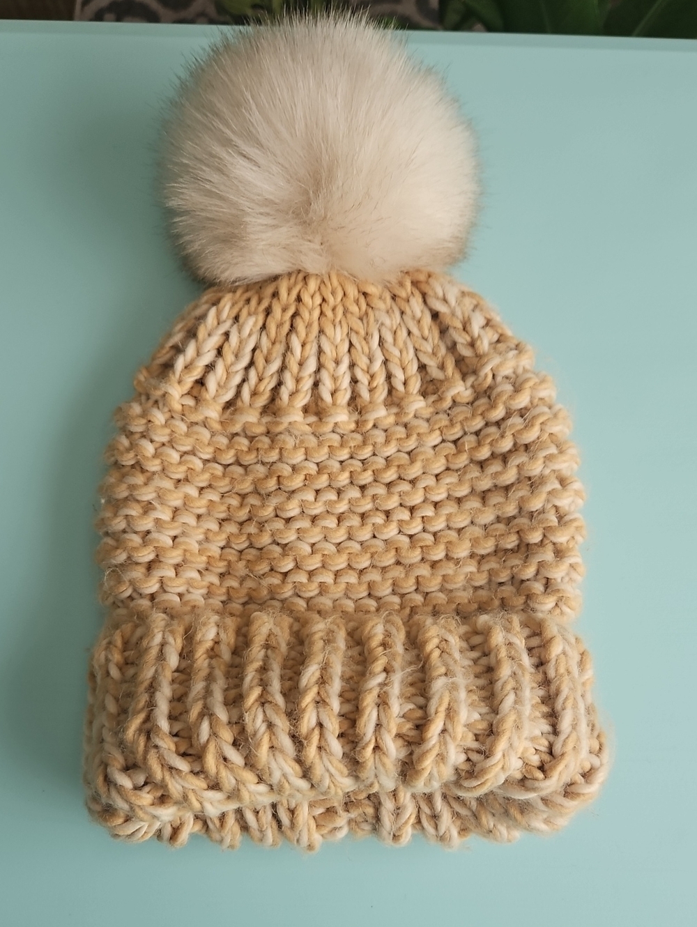 Free People Chunky Knit Color Block Pom Beanie Toque Beige Tan